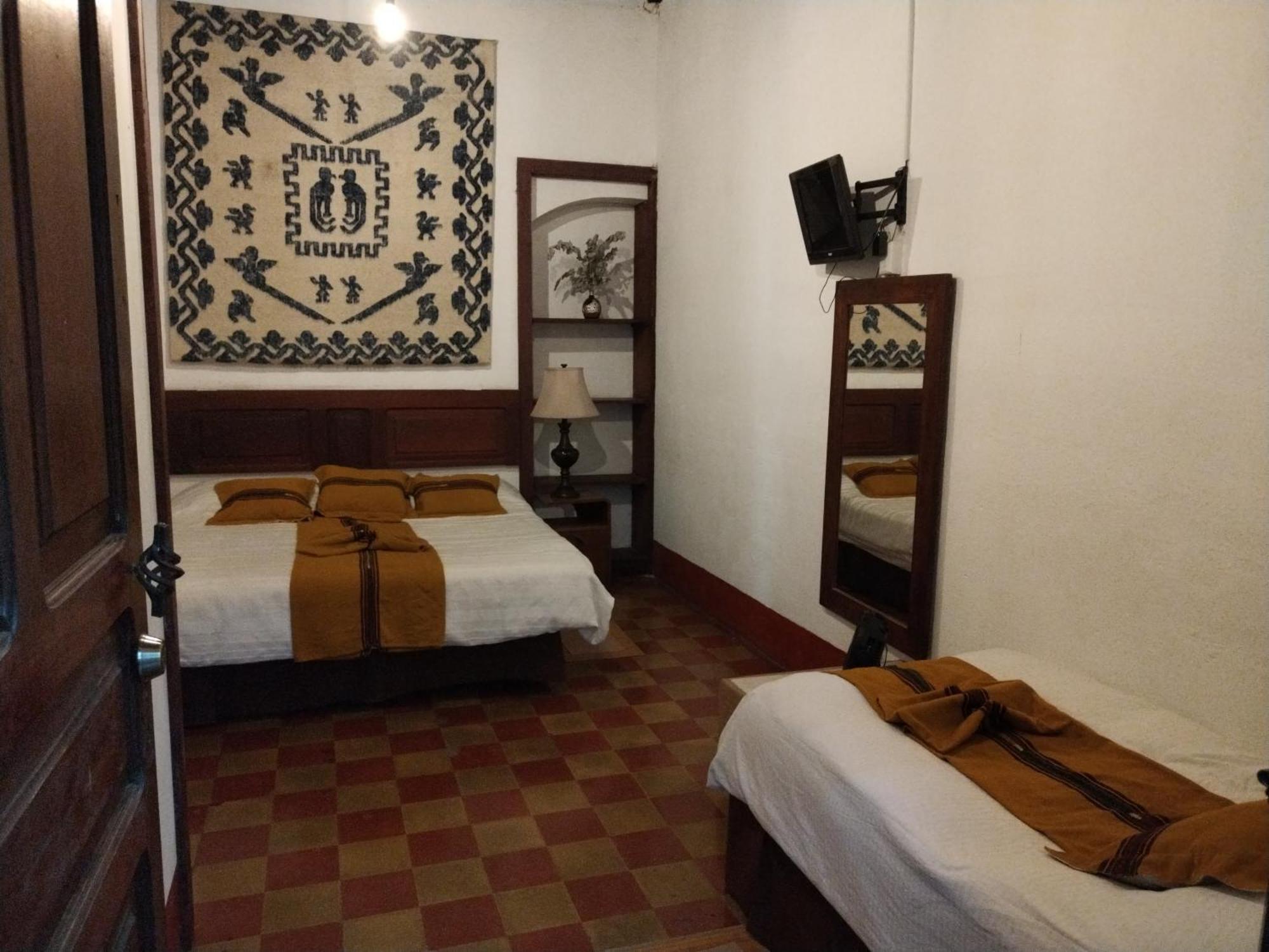 Hotel Casa Chapultepec 코반 외부 사진